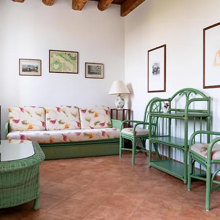 Sesta Presa Farm stay *